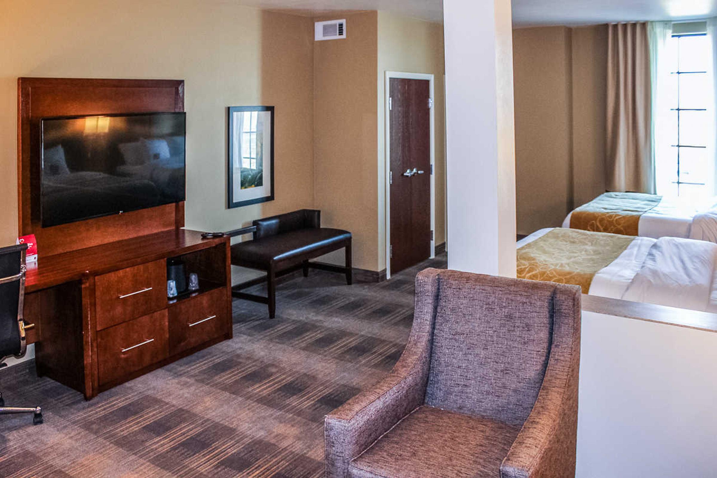 Comfort Suites University Brookings Ngoại thất bức ảnh