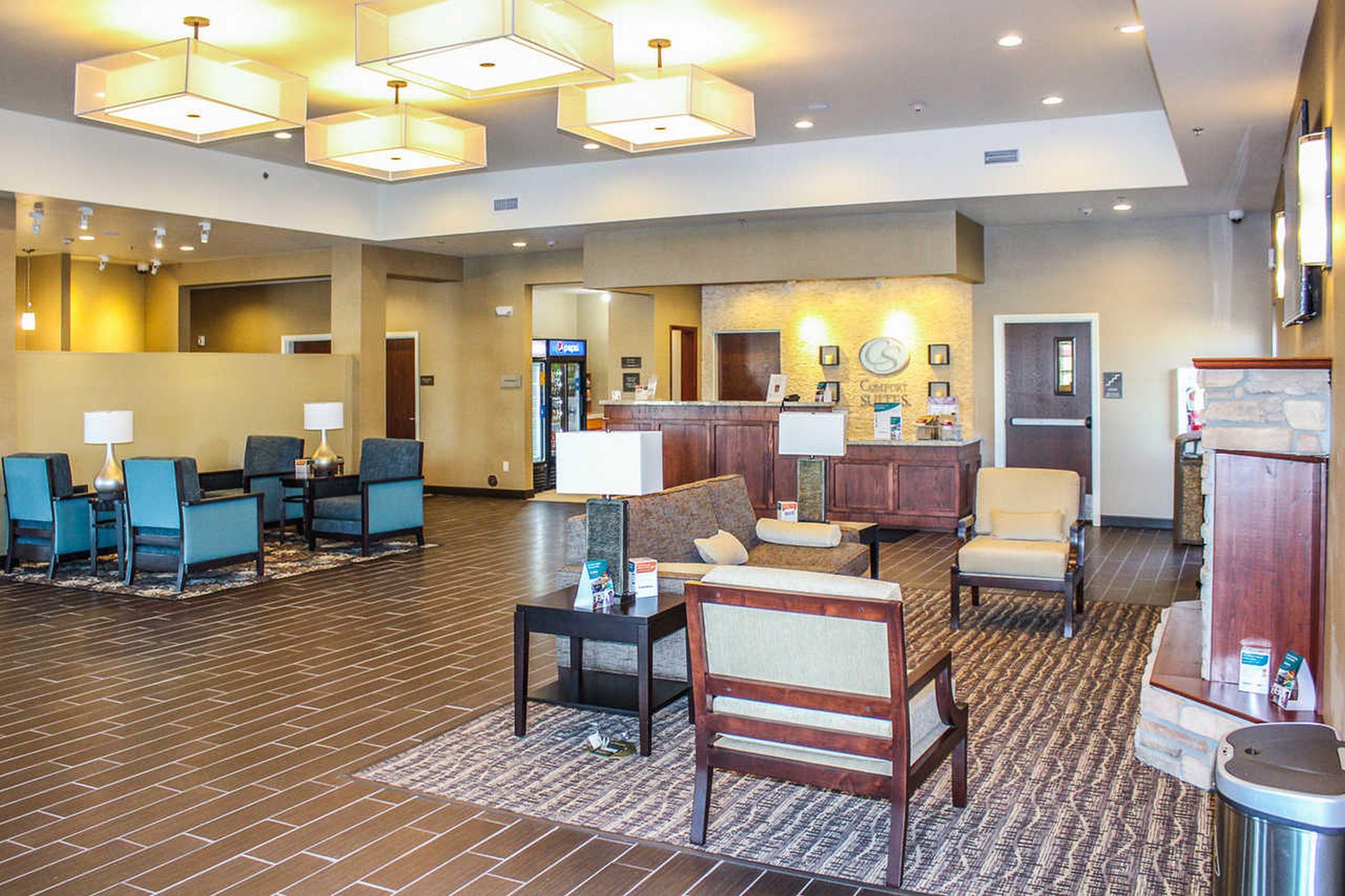 Comfort Suites University Brookings Ngoại thất bức ảnh