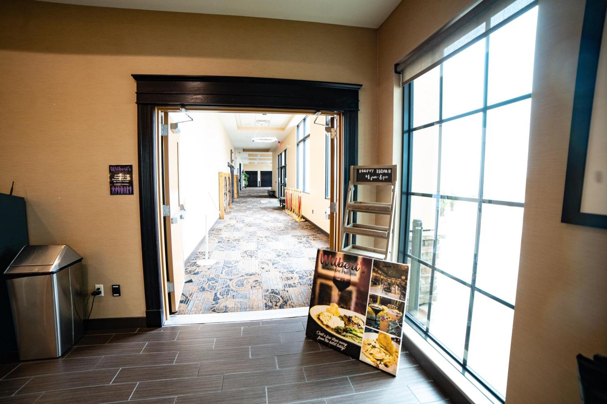 Comfort Suites University Brookings Ngoại thất bức ảnh